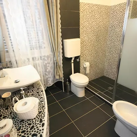 7 Archi Apartament